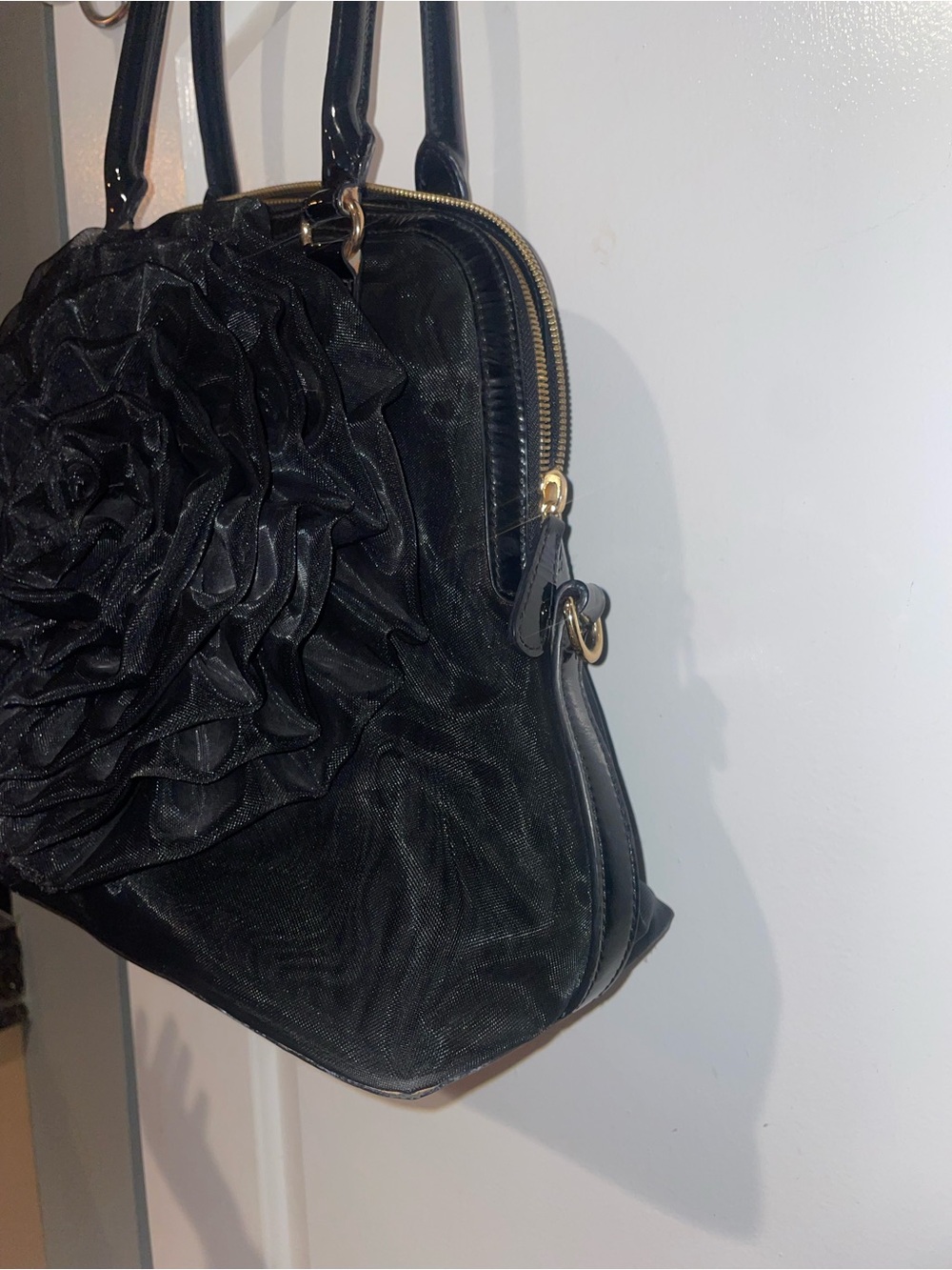 Valentino Garavani Petale Dome Tote Black Floral Appliqué Flower Tulle Mesh Bag🖤 - Picture 10 of 16